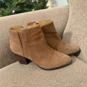 NWOT Franco Sarto Tan Ankle Booties Leather Upper